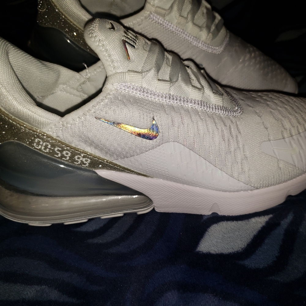 Womans 270s